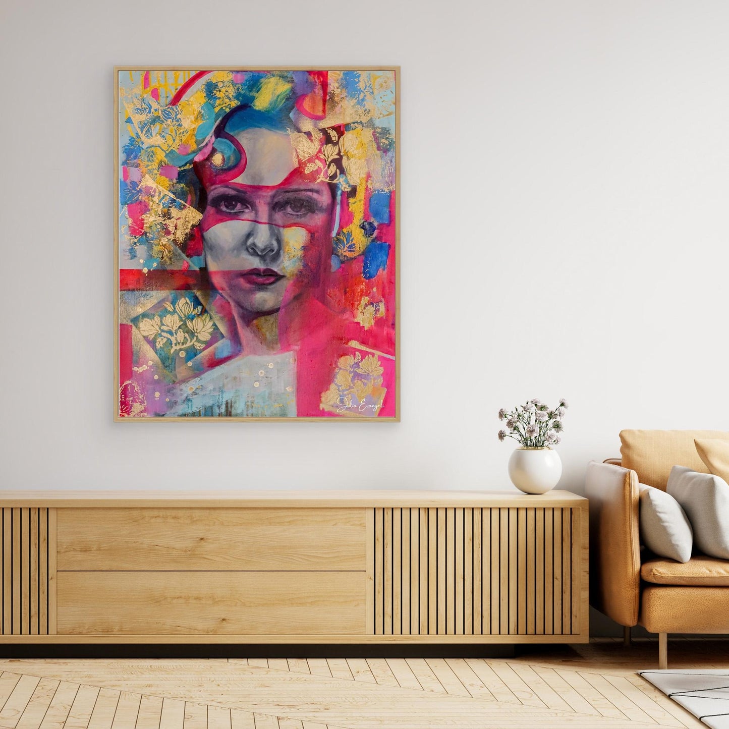 Lady in pink. Print on Canvas