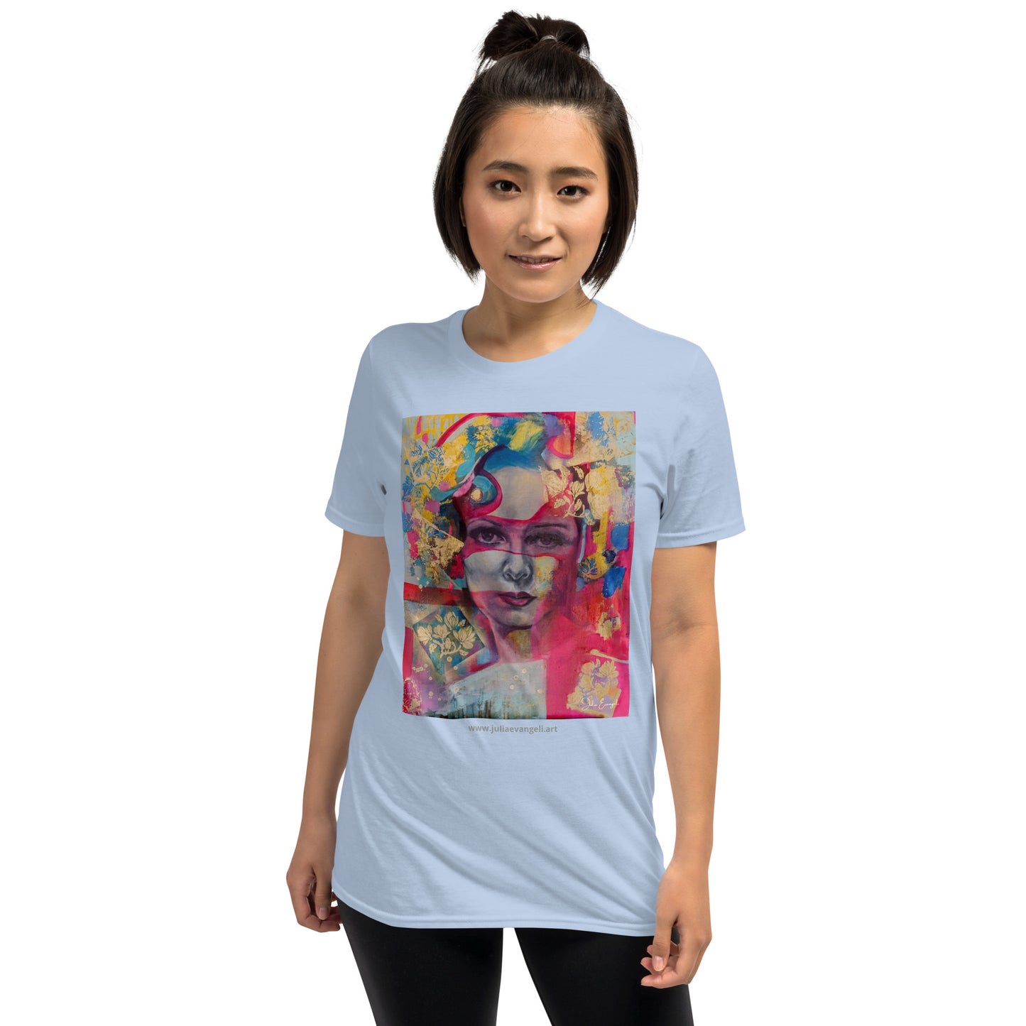 Short-Sleeve Unisex T-Shirt Lady in Pink.